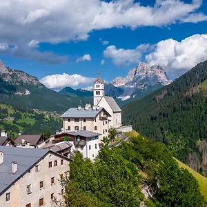 Cesa Dele Angele , Colle Santa Lucia Italia